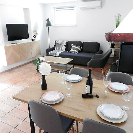 Apartment Lu, Stinjan - 普拉 外观 照片